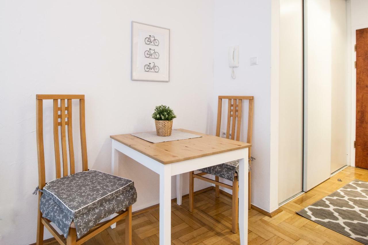 Arkadia Chillout Apartment 바르샤바 외부 사진